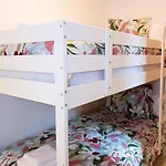 Deluxe Family House